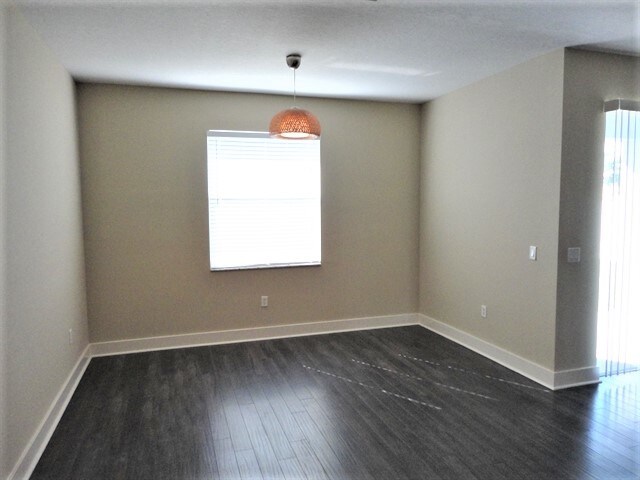 Building Photo - 527 Bimini Bay Blvd