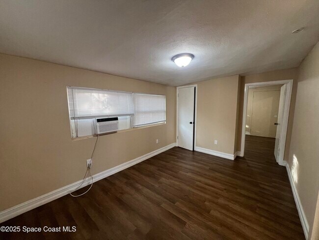 Building Photo - 1616 Terrace St