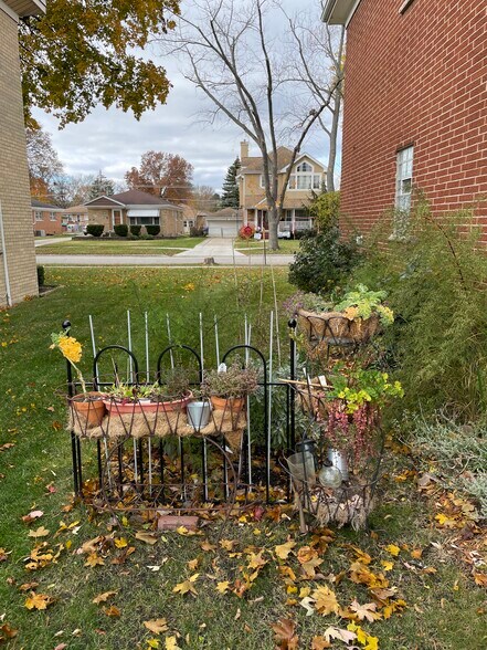 Community garden - 1427 Homestead Rd