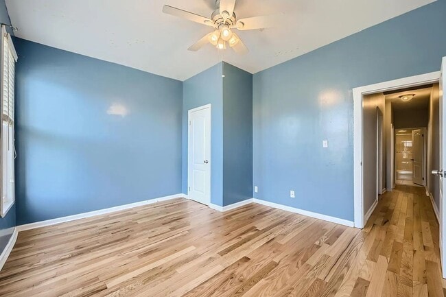 Building Photo - Charming 3 Bedroom/2.5 Bathroom Townhome in Patterson Park with Parking Pad!