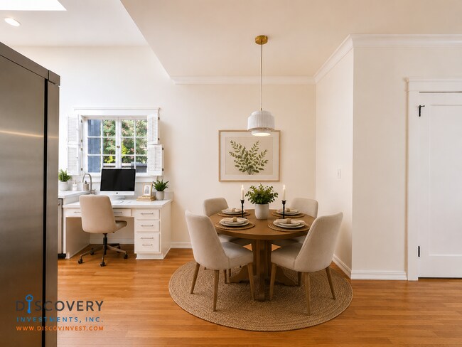 Building Photo - Classic Berkeley Condo with Tasteful Modern Updates
