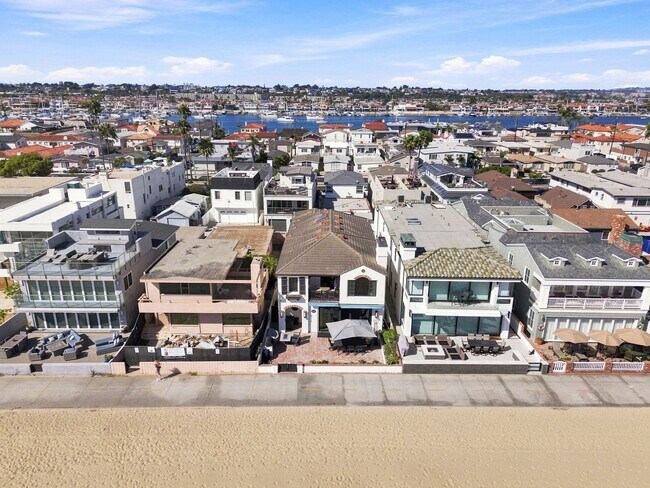 Building Photo - 1228 W Oceanfront