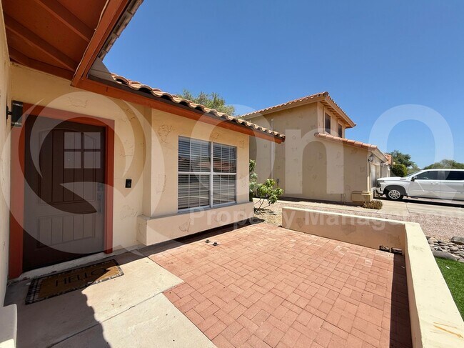 Building Photo - 14858 S 46th Pl