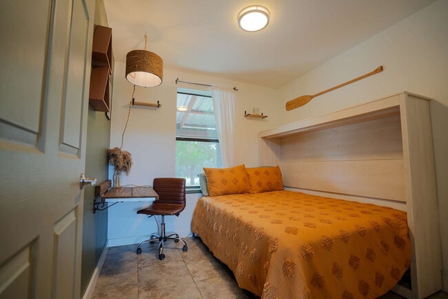 Building Photo - 371 Cloud Top