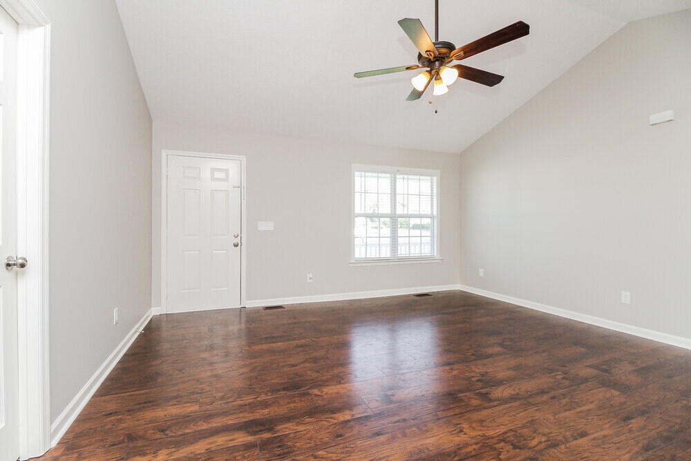 Building Photo - 2055 Gardendale Dr