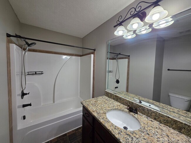 Building Photo - Holiday SPECIAL!! $500 OFF Your Move-In Co...