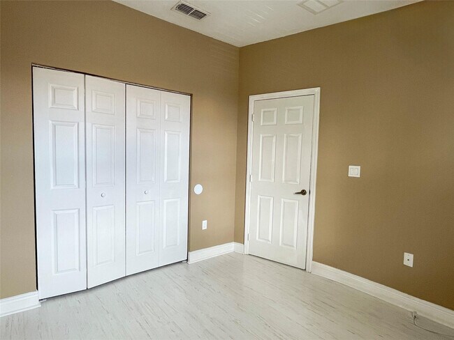 Building Photo - 291 Lake Monterey Cir