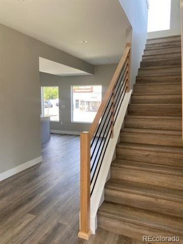 Building Photo - 3718 W 1st Ave