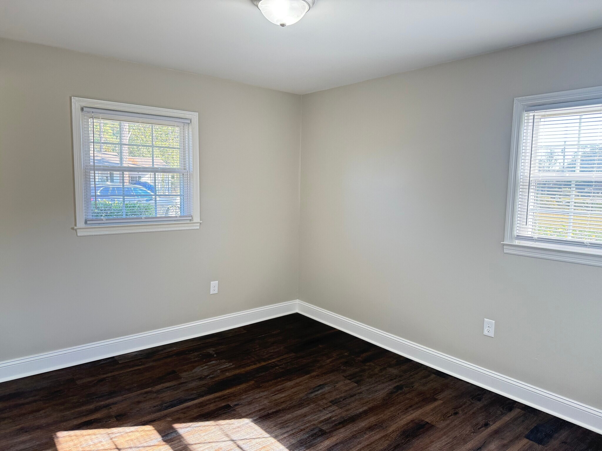 Primary Bedroom - 3410 Longwood Ln