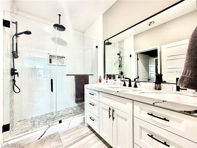 Building Photo - 11290 Hidden Peak Ave