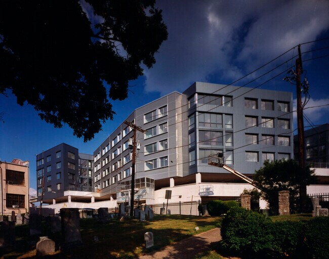 Building Photo - 4101 Albemarle St NW