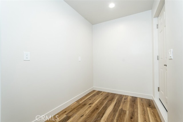 Building Photo - 3251 Vickers Dr