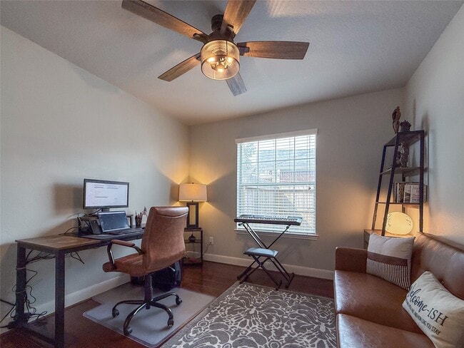 Building Photo - 2516 Spring Landing Dr