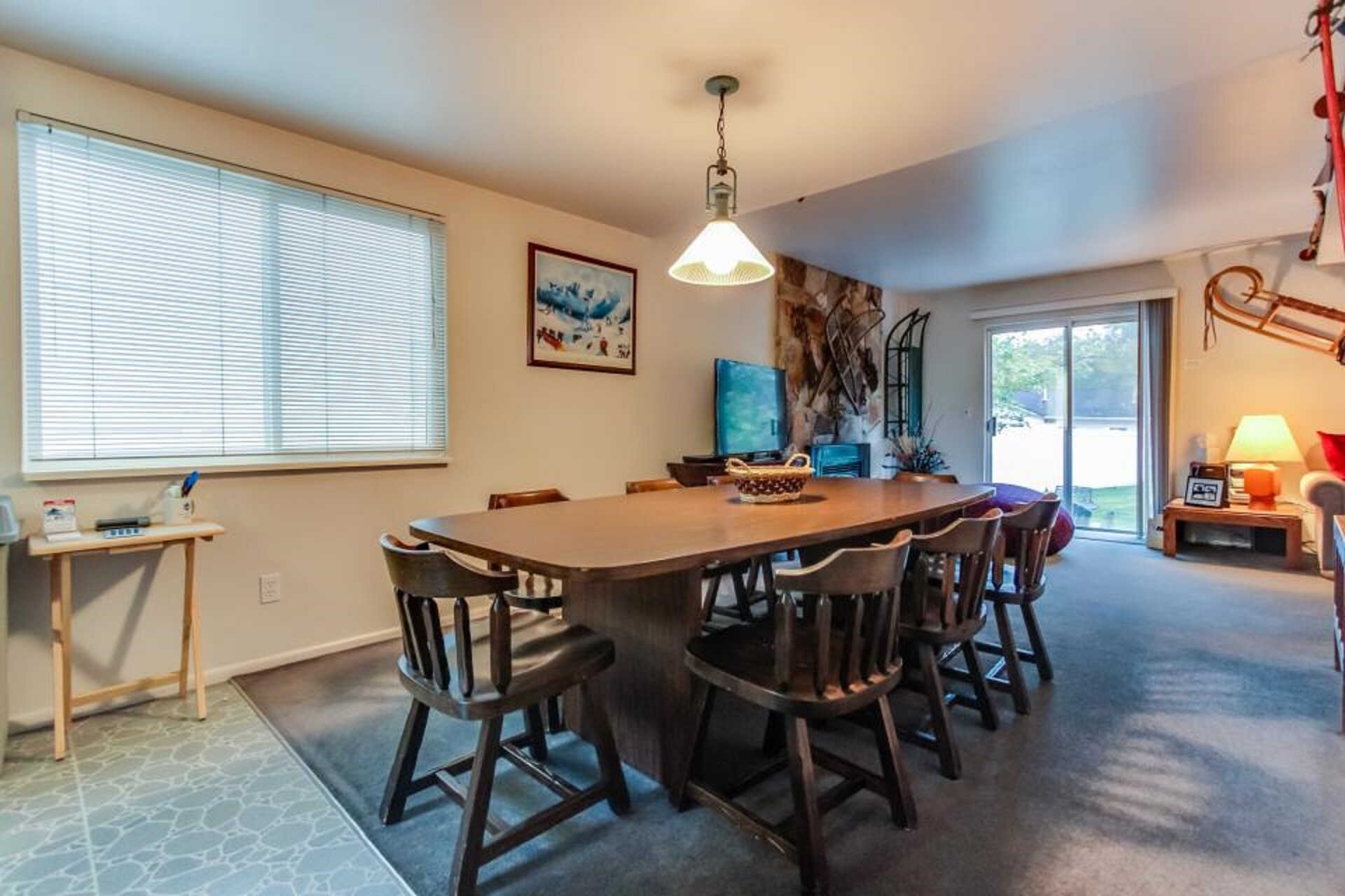 Building Photo - 3298 E Fort Union Blvd