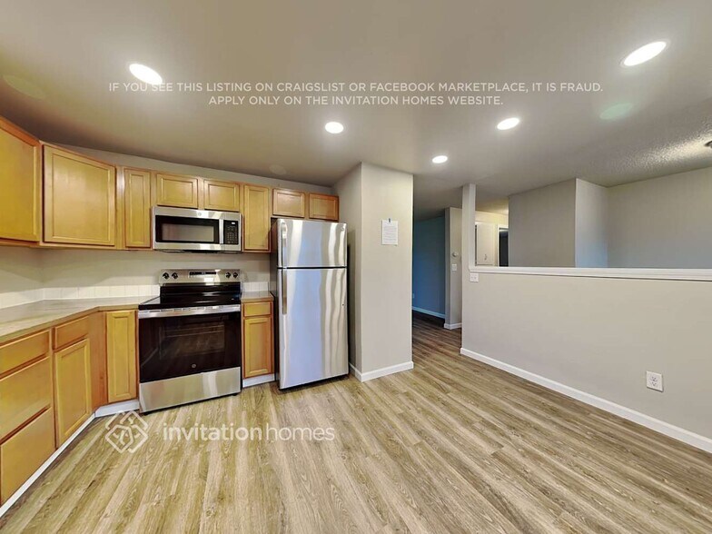 Building Photo - 1510 155th St E