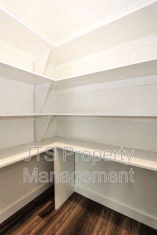 Building Photo - 2696 Prestwick Dr