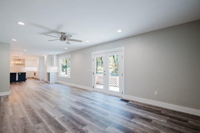 Building Photo - Secluded Four Bedroom Home on Seven Acres in Midway Farms!