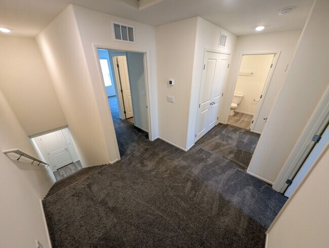 Building Photo - 5019 Chapin Mesa Ave