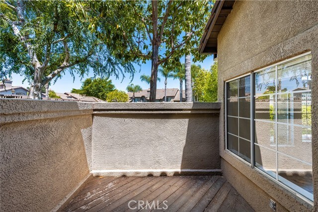 Building Photo - 54 Tamarac Pl