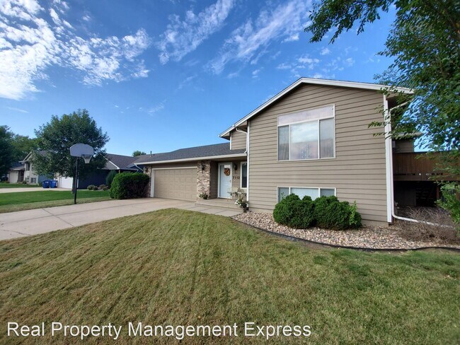 Building Photo - 4 br, 2 bath House - 7112 W Strabane St