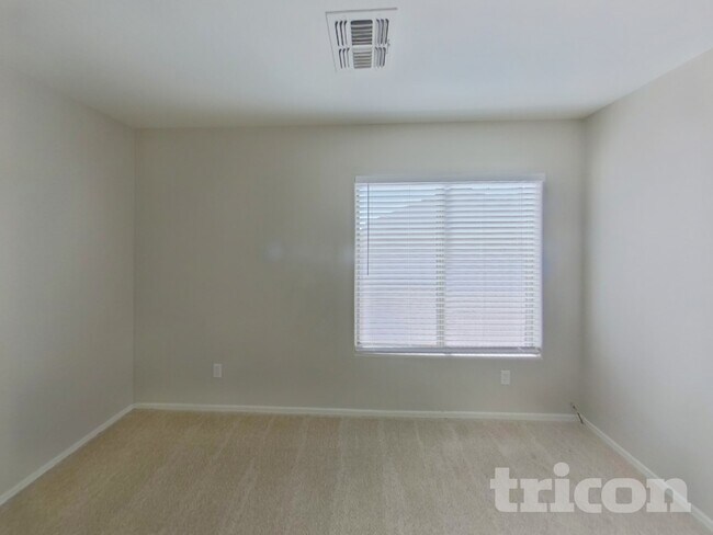 Building Photo - 8529 W Hughes Dr