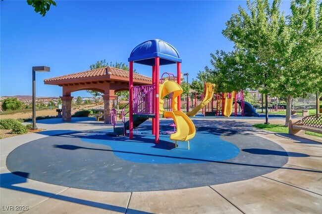 Building Photo - 1009 Cetona Ct