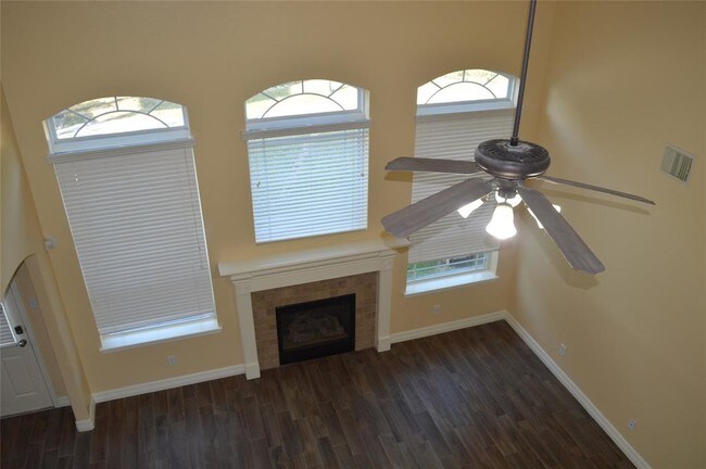 Building Photo - 6210 Marble Hollow Ln