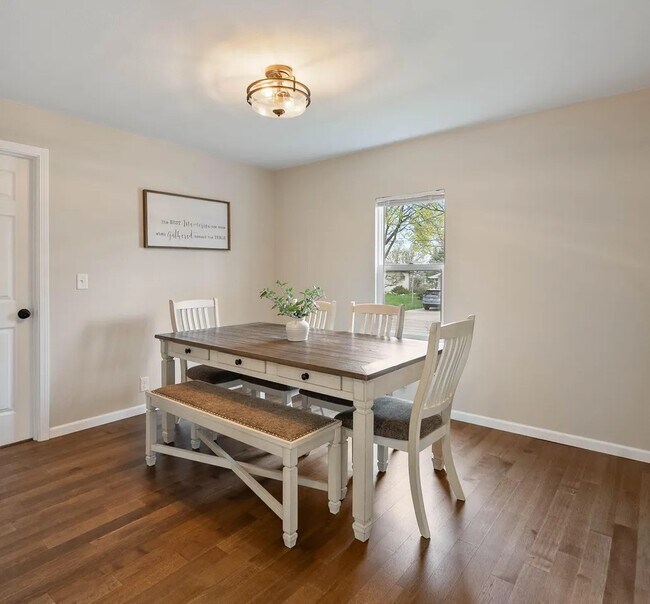 Building Photo - 112 E Page St