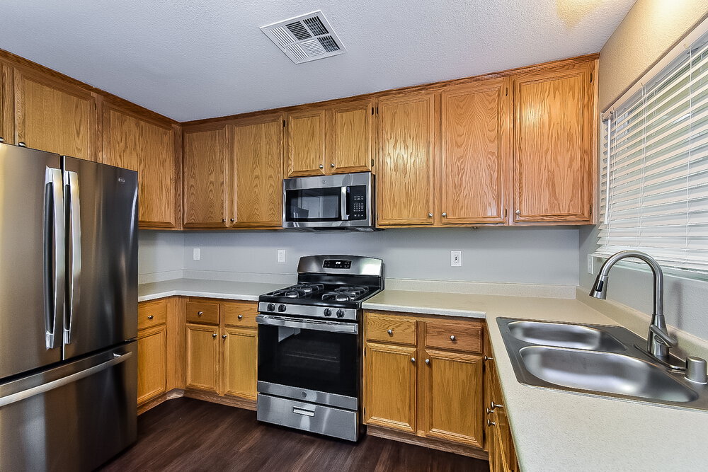 Building Photo - 3609 N Porch Swings Way