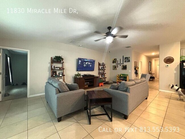 Building Photo - 11830 Miracle Mile Dr,-
