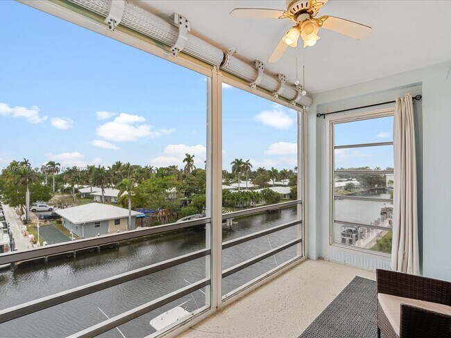 Building Photo - 1481 S Ocean Blvd