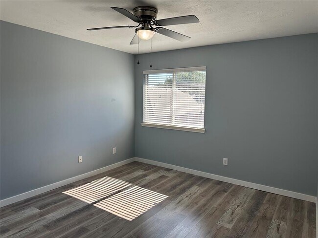 Building Photo - 9206 Kransbury Ln