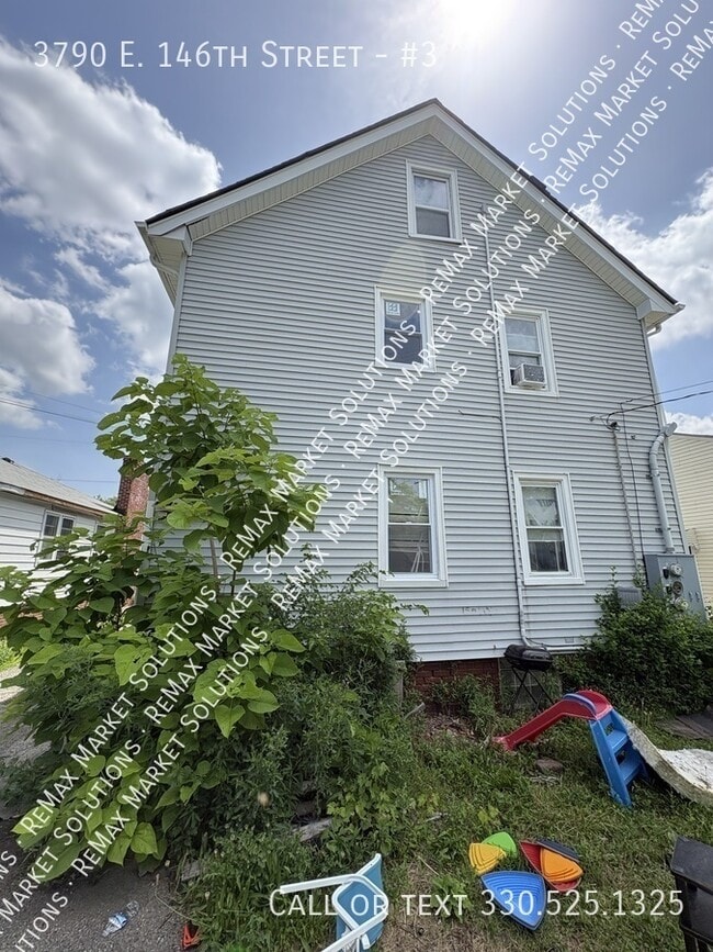 Building Photo - 3790 E 146th St