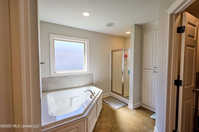 Building Photo - 115 Rotherfield Pl