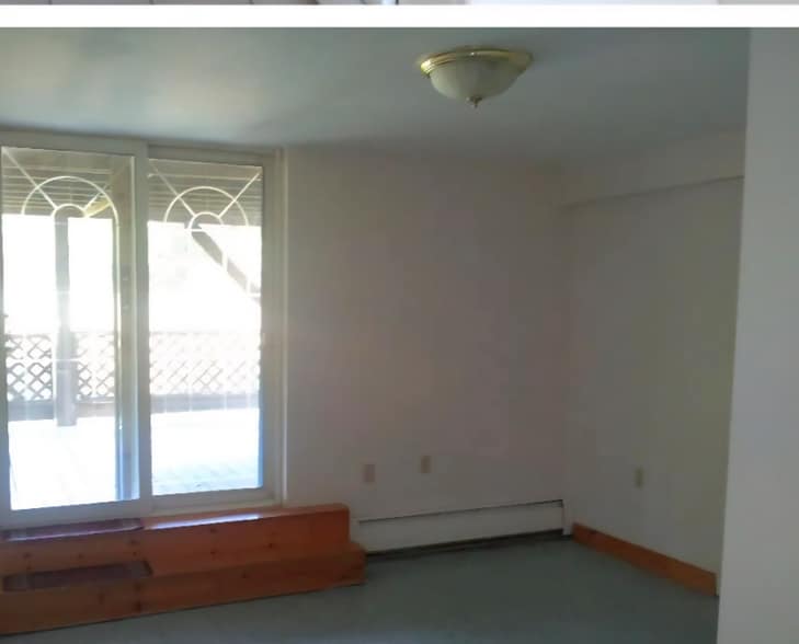 Building Photo - 130 Central St