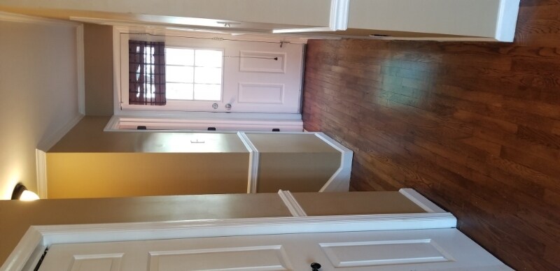 Building Photo - 481 Bramblewood Ln
