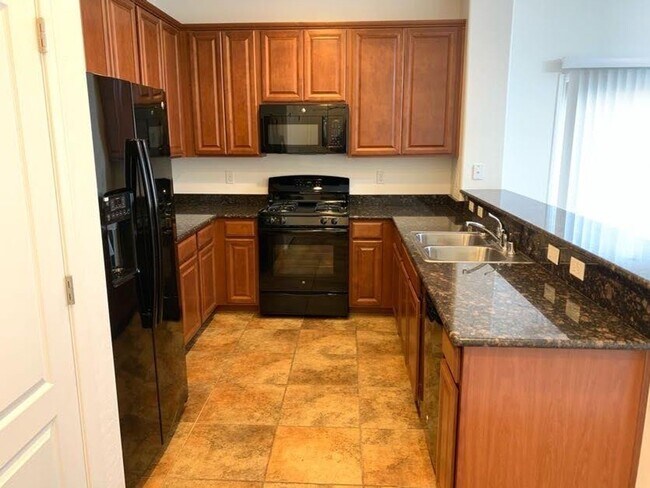 Building Photo - 7752 Broadloom Ct