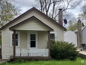 Building Photo - 1 Bedroom Home In Pontiac