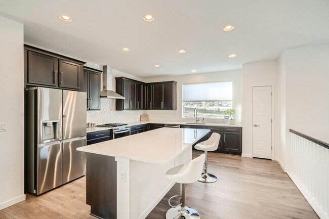 Building Photo - 11059 Shining Star Cir