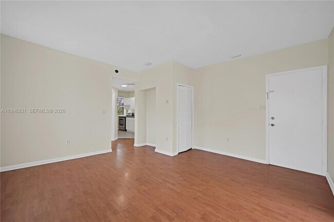 Building Photo - 109 NW 6th Ave