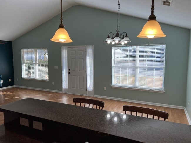 Building Photo - St. James School Area! Pet-friendly, 3 Bedroom, 2 Bath Home with Fenced Yard!