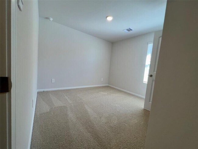 Building Photo - 314 Addison Pl