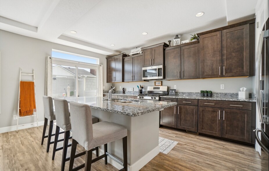 Building Photo - 14317 S Ashvale Dr