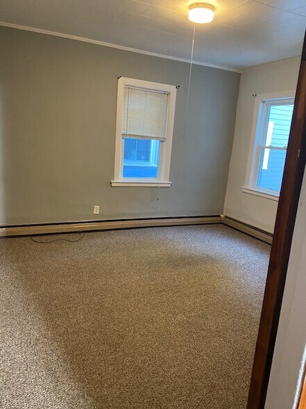 Building Photo - 55 Dane St