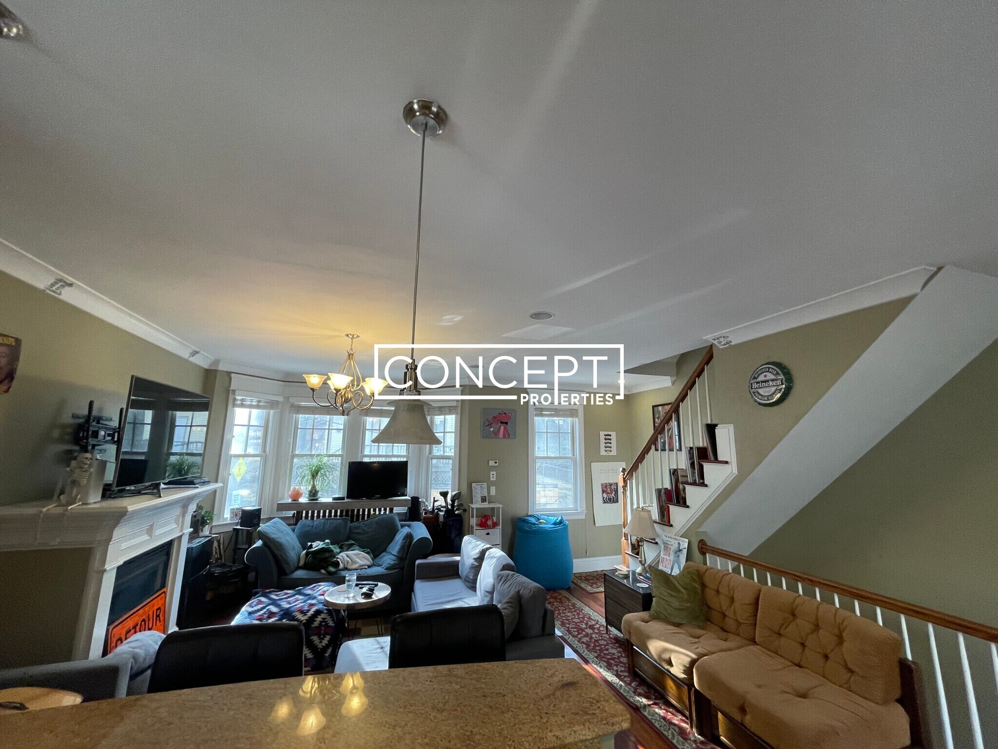 Building Photo - 15 Eldora St