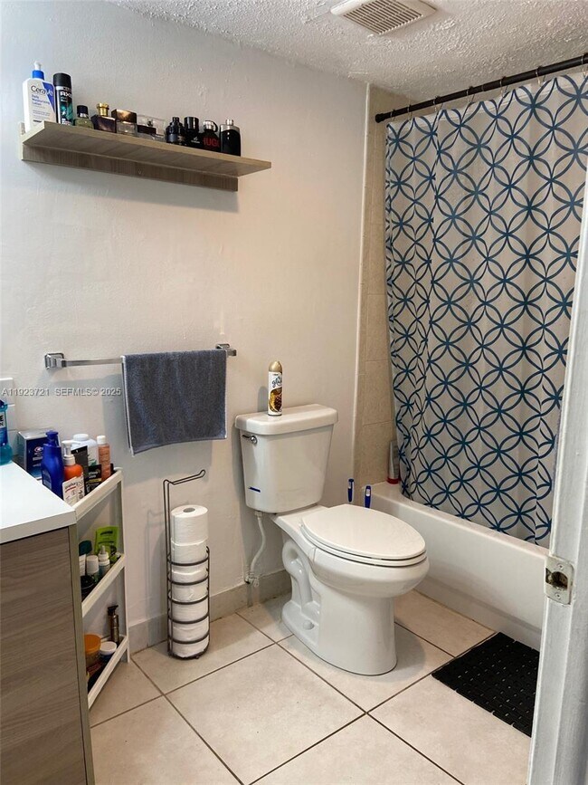 Building Photo - 8275 SW 152nd Ave