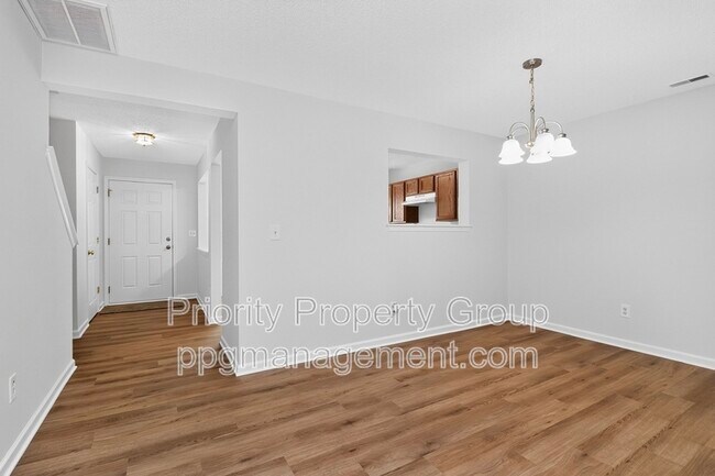 Building Photo - 3204 Barons Court Rd