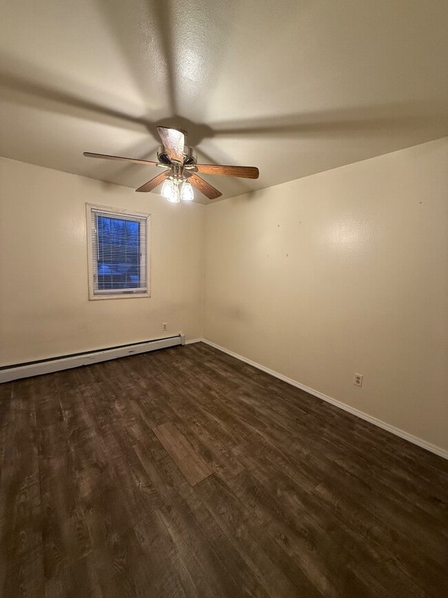 Building Photo - 9260 Roy St