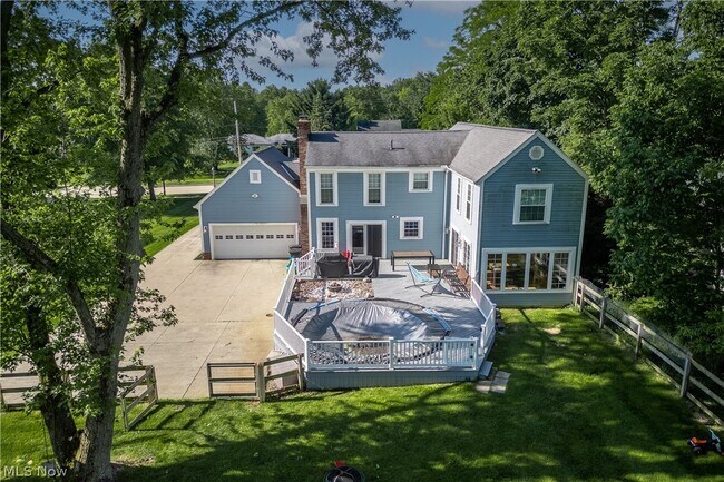Building Photo - 2950 Royalwood Rd