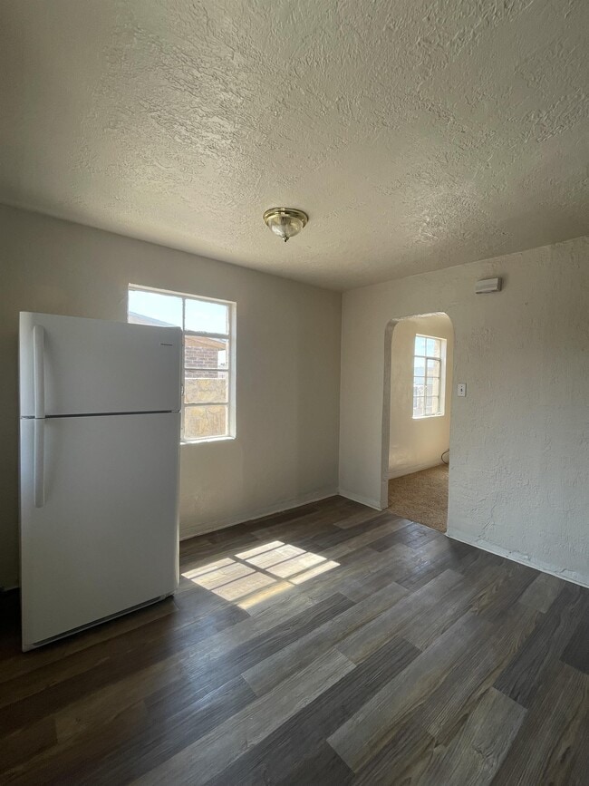 Building Photo - 8167 Josephine Cir